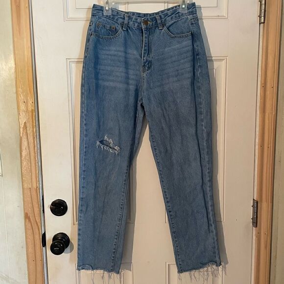 SHEIN Straight Leg Medium Wash Jeans Size 28 - Picture 1 of 5